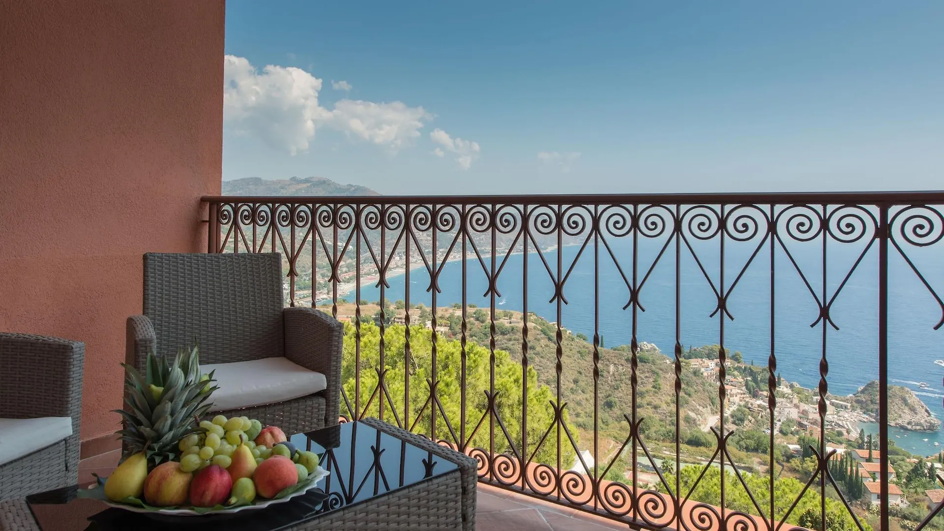 טאורמינה Grand Hotel Miramare