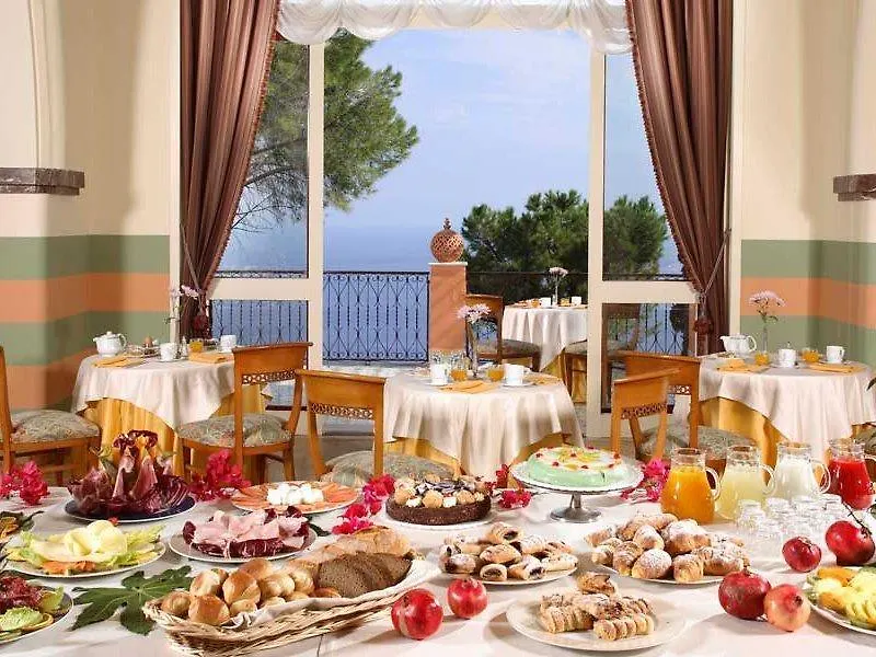 טאורמינה Grand Hotel Miramare