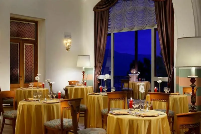 טאורמינה Grand Hotel Miramare